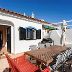 Ramalhete W/ 3 Bdr & Balcony By Lovelystay Altura