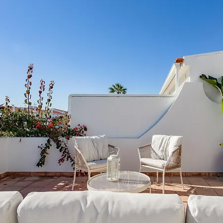Lejlighed Ramalhete W/ 3 Bdr & Balcony By Lovelystay Altura