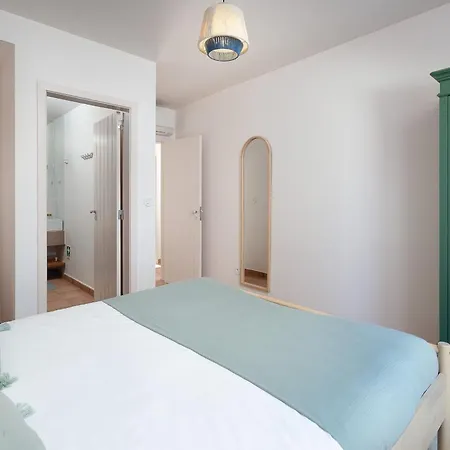 Ramalhete W/ 3 Bdr & Balcony By Lovelystay Apartment Altura